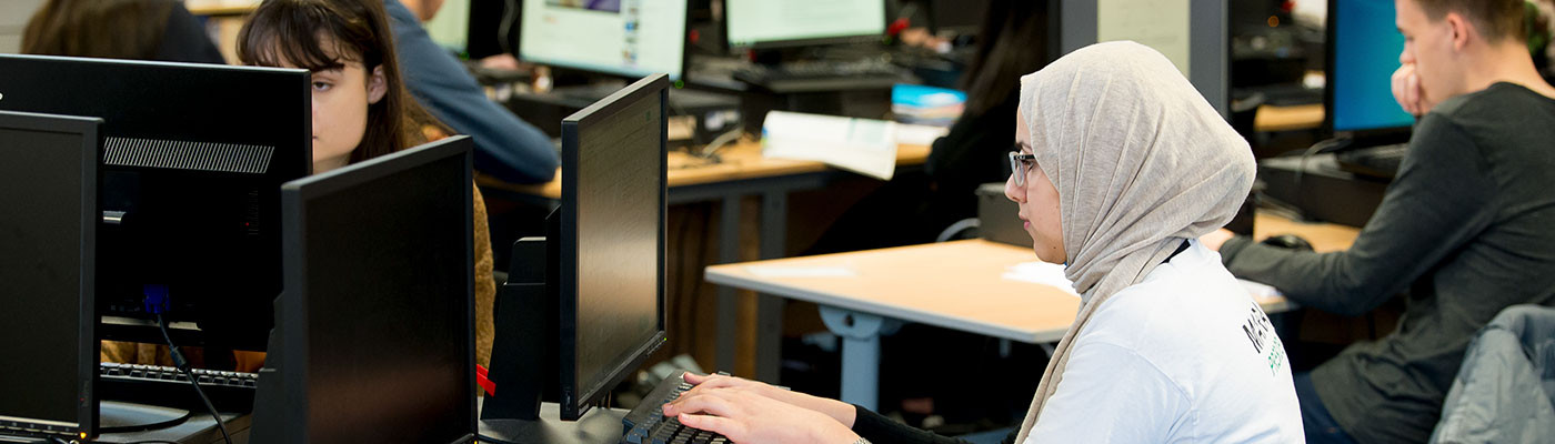 Student studying in the library 