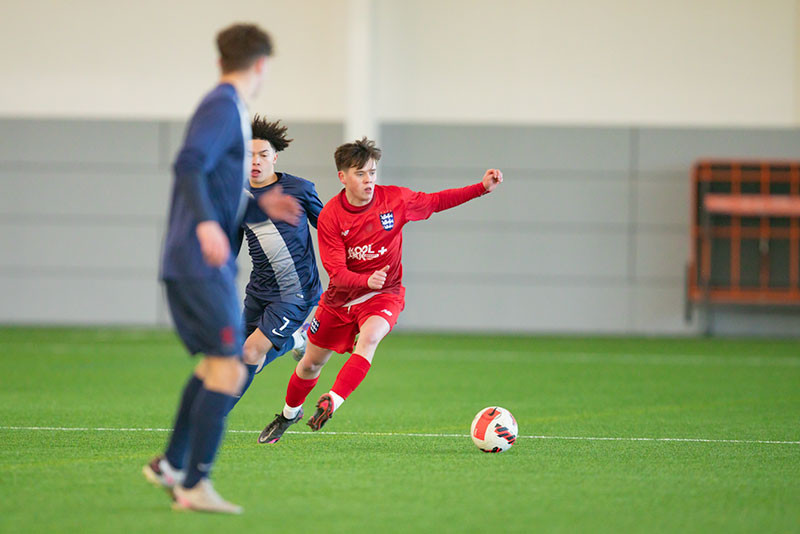 Ossie O’Neill in action